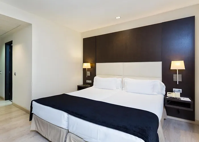 タブリエンテ S C テネリフェ ホテル サンタクルスデテネリフェ