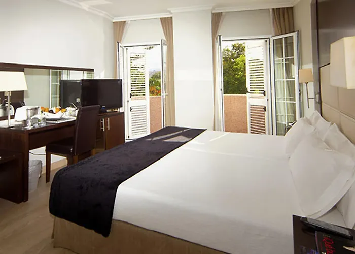 ホテル タブリエンテ S C テネリフェ